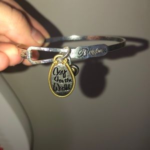 Brighton Bangle